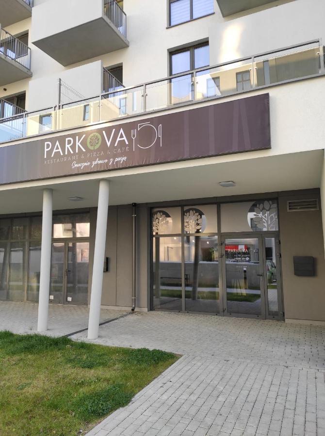 Apartament Parkowy Apartment Rzeszow Exterior photo